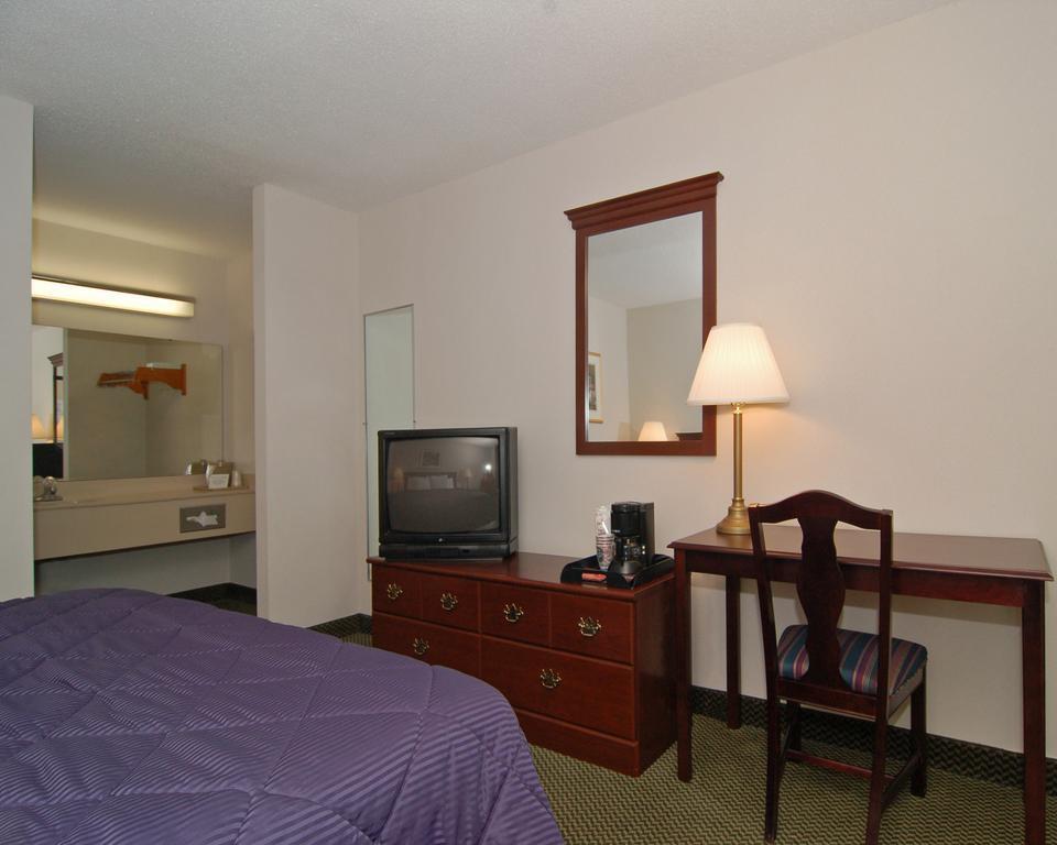 Econo Lodge Hendersonville Zewnętrze zdjęcie